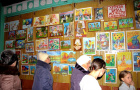 Выставка детского творчества учеников ДШИ и участников художественной самодеятельности ДДНПиР.