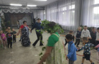 Троицу встречаем - берёзку завиваем!