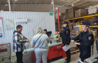В рамках акции «День против мошенников» сотрудники полиции проводят профилактические беседы