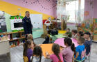 Ветераны органов внутренних дел рассказали дошколятам о профессии полицейского