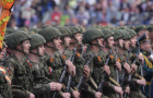 Алексей Текслер принял участие в торжественном построении личного состава войск Челябинского гарнизона, посвященном Дню Победы 