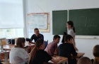 Сотрудники полиции проводят профилактические беседы со школьниками о вреде алко­голя, наркотиков и табакокурения в рамках общероссийской акции «Время НЕзависемых»